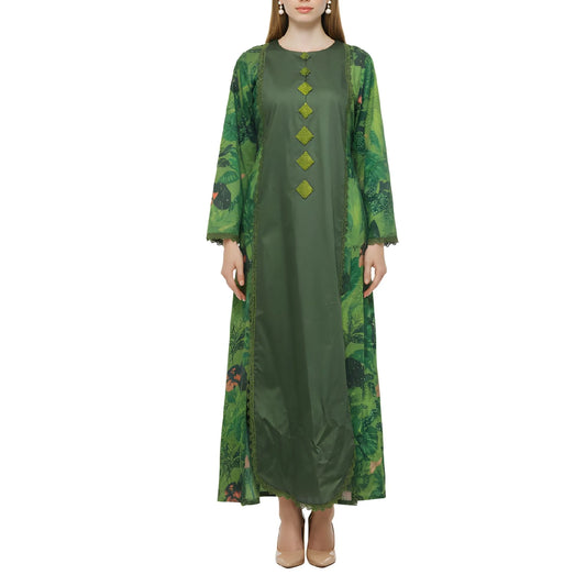 جلابيات مطبوعة بتصاميم من الدانتيل والتطريز اليدوي، مع جيوب جانبية.