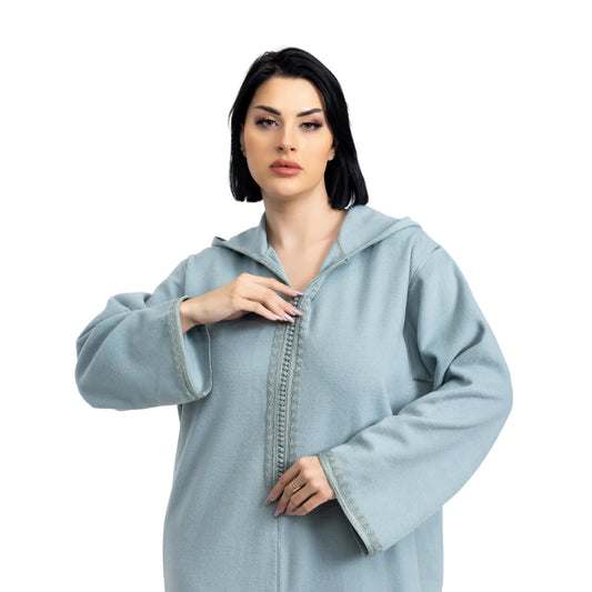 جلابية مغربية فاخرة مطرزة يدوياً – أزرق فاتح