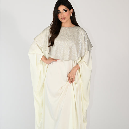 Plain Jalabiya with Silver Cut-Style Pattern on the Neckline - in Off-White Color